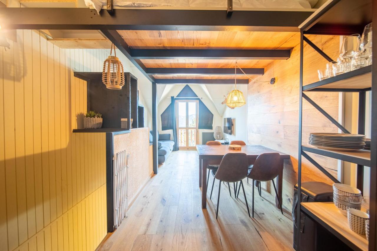 Ferienwohnung Le Cerf - Duplex Avec Superbe Vue Montagne Les Angles  Exterior foto